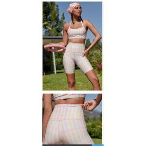 Pastel Gingham High-Waist Bike Shorts By Beyond Yoga Size M